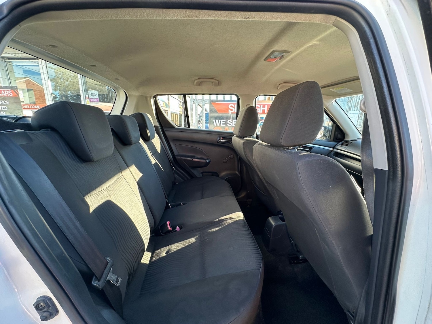 Used Suzuki Swift 2011 for sale - 77094502: Photo 5