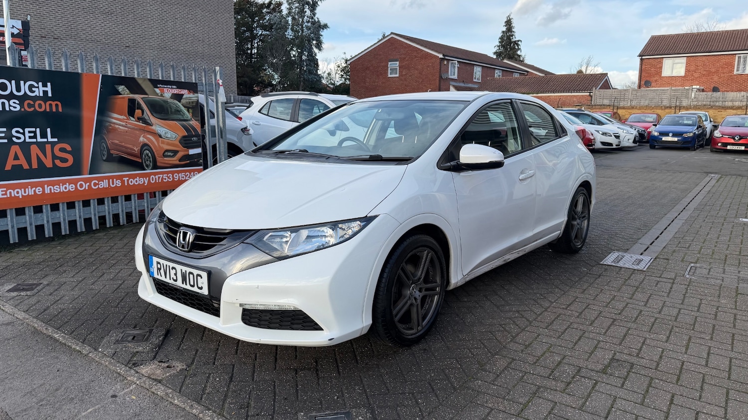 Used Honda Civic 2013 for sale - 76568225: Photo 2