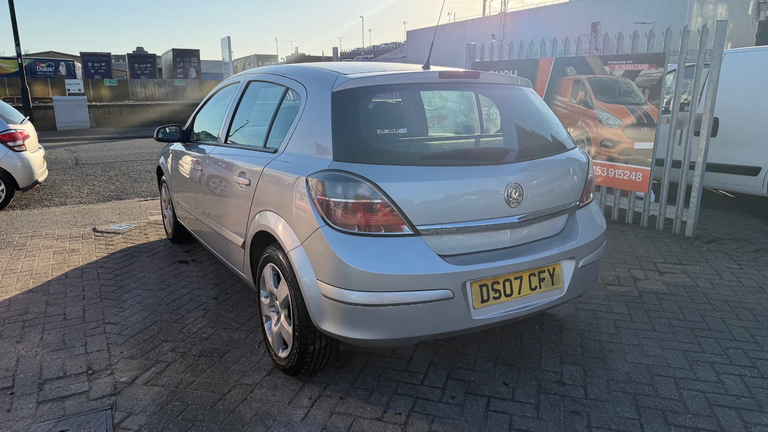 Used Vauxhall Astra 2007 for sale - 77656460: Photo 3