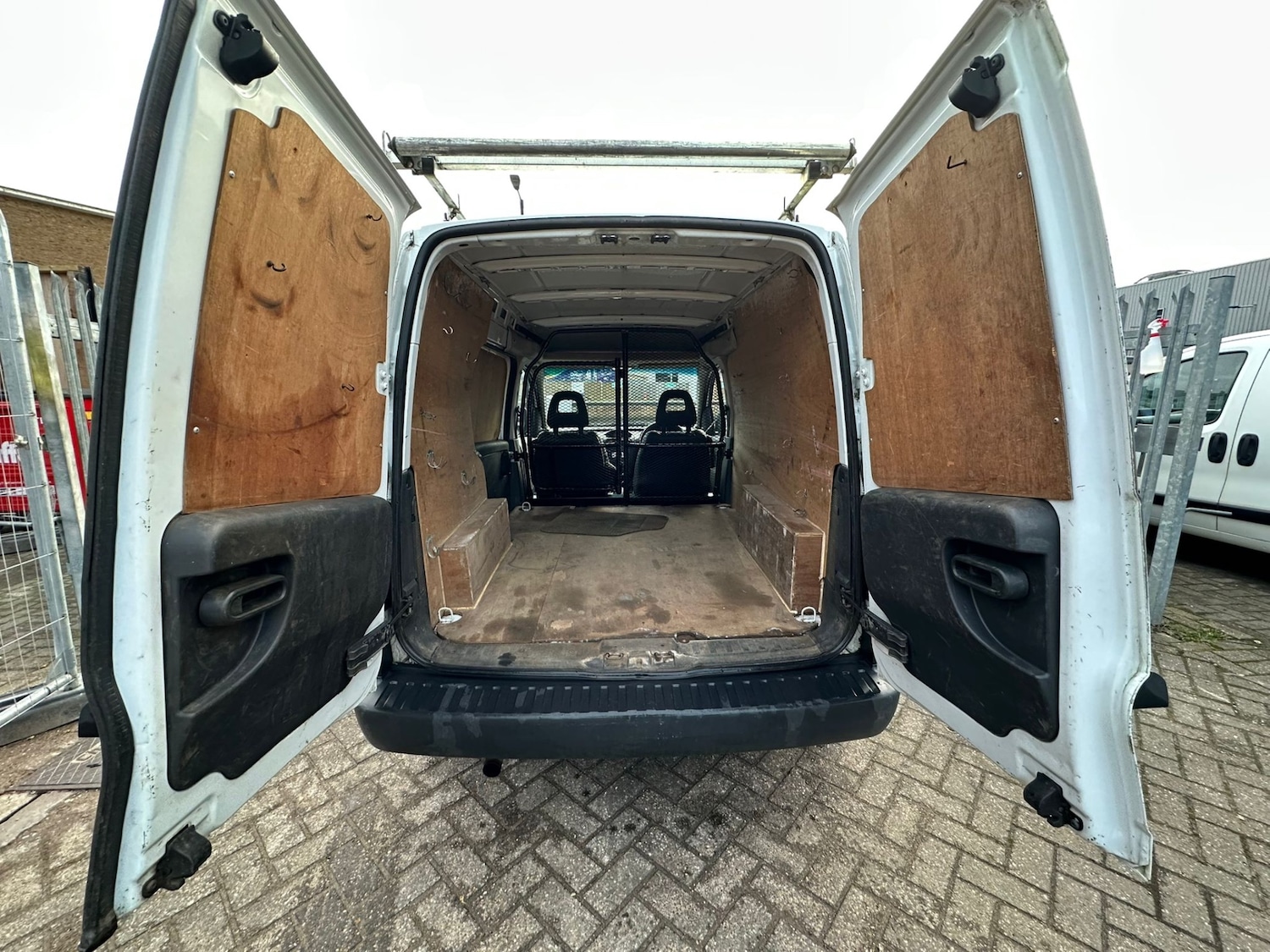 Used Vauxhall Combo 2008 for sale - 77519500: Photo 5