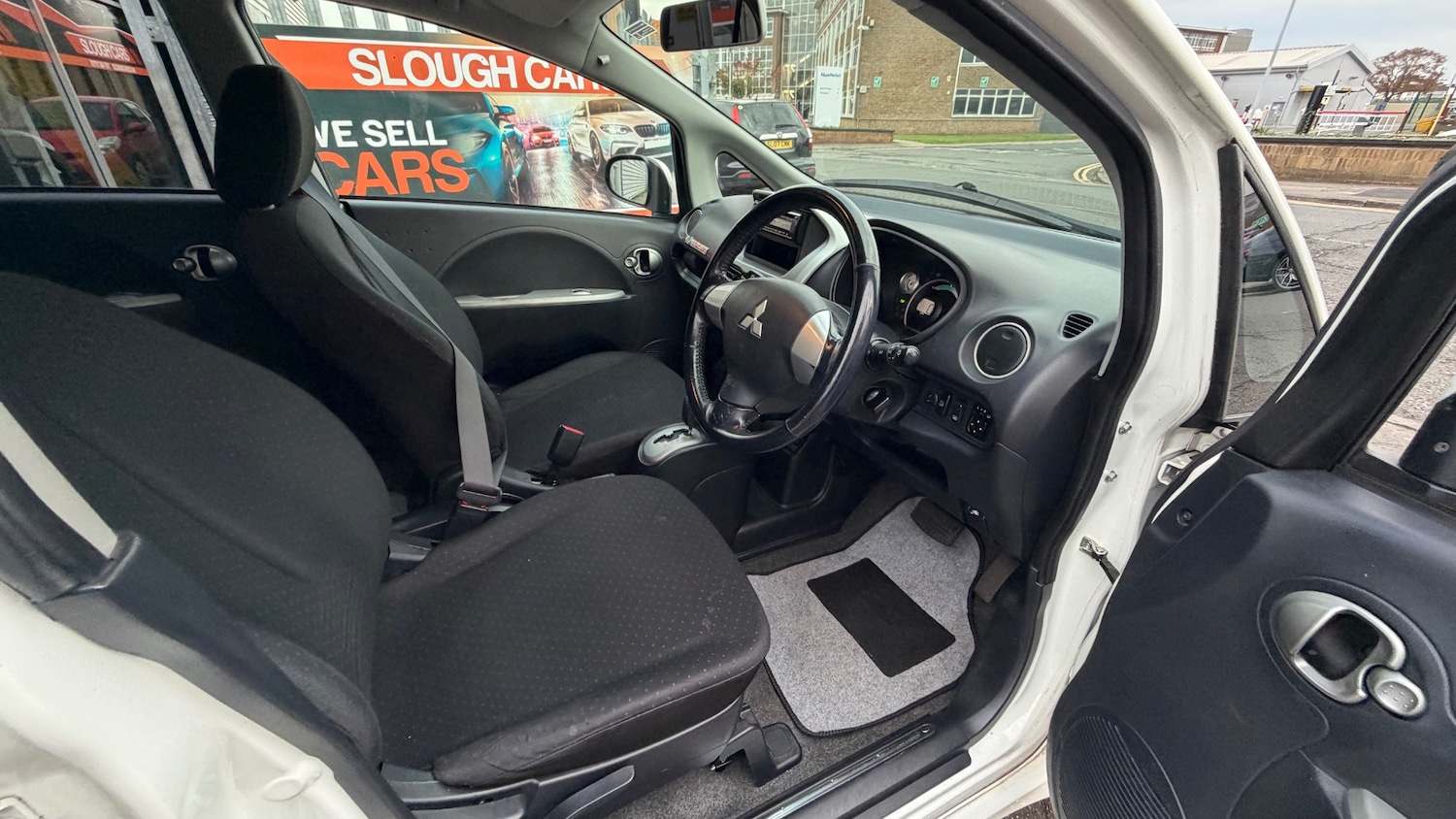 Used Mitsubishi i-MiEV 2009 for sale - 76488452: Photo 6