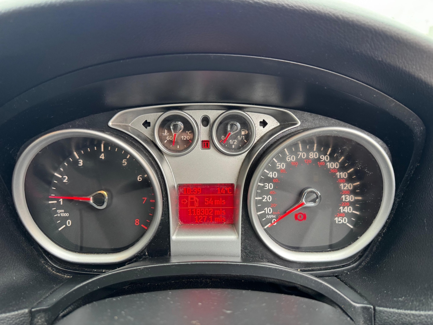 Used Ford Focus 2009 for sale - 76504446: Photo 8