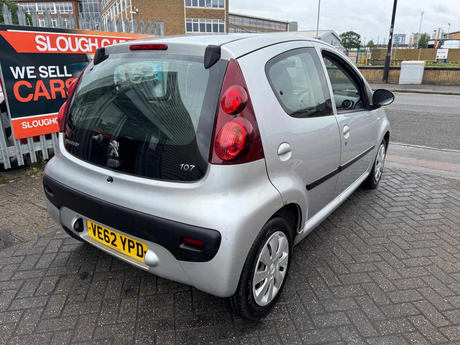 Vehicle 4