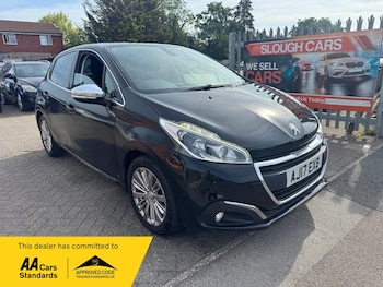 Used Peugeot 208 2017 for sale - 79030239: Photo
