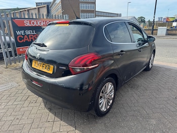 Used Peugeot 208 2017 for sale - 79030239: Photo