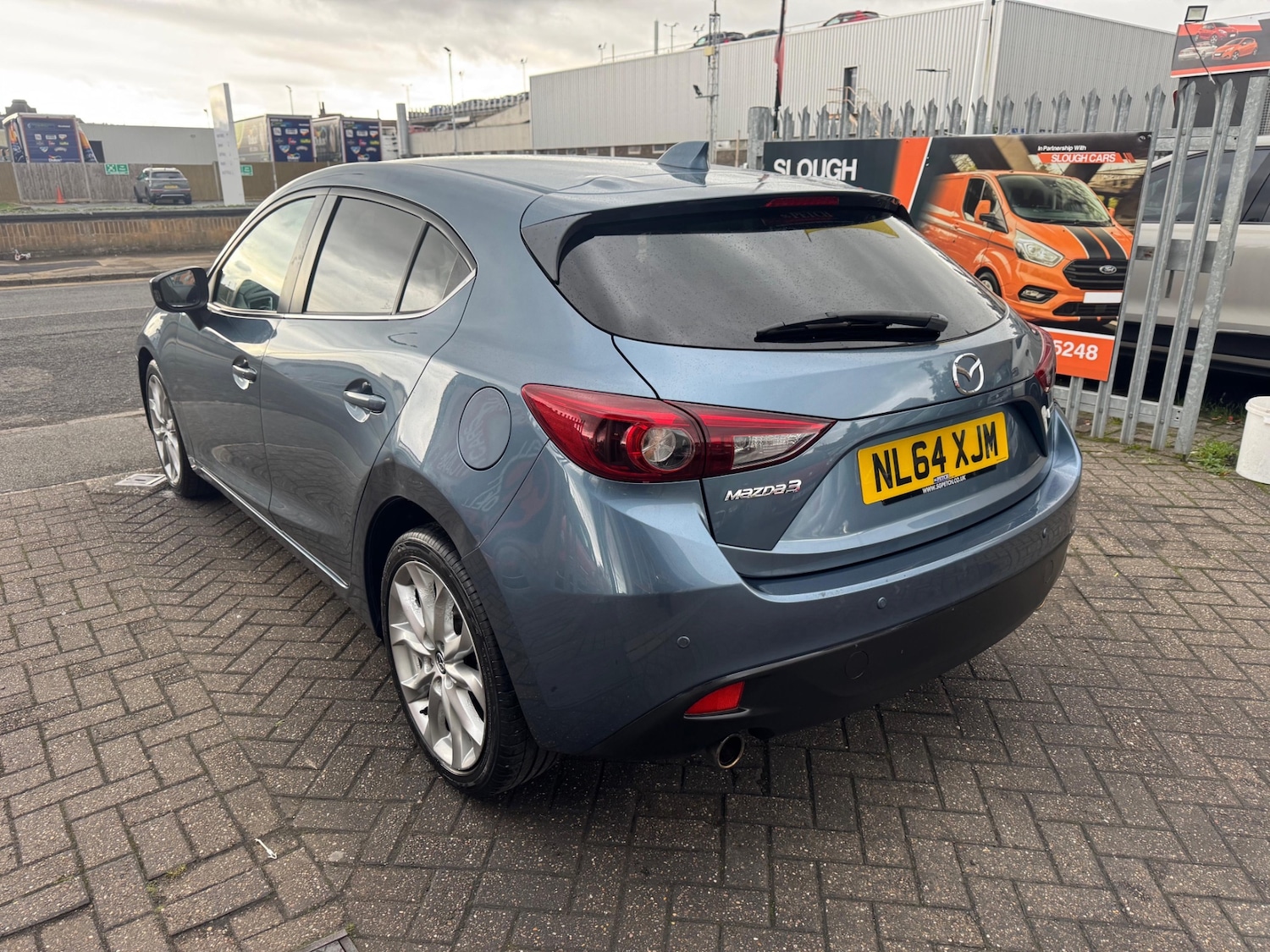 Used Mazda Mazda3 2014 for sale - 76340542: Photo 3