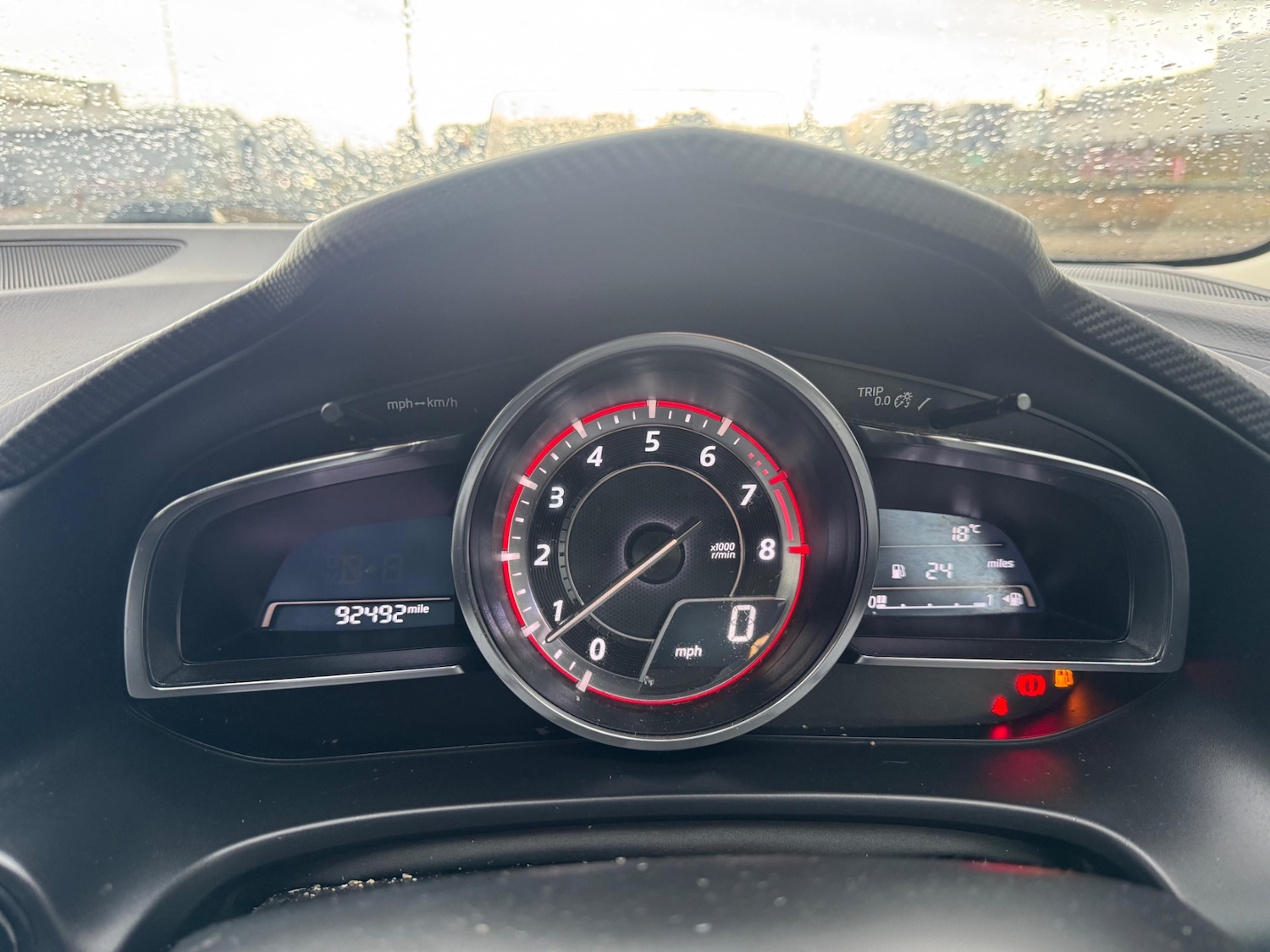 Used Mazda Mazda3 2014 for sale - 76340542: Photo 8