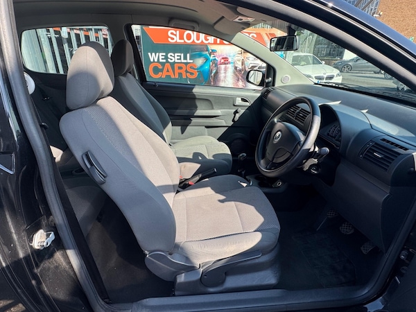 Used Volkswagen Fox 2010 for sale - 74640789: Photo 6