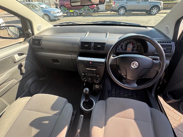 Used Volkswagen Fox 2010 for sale - 74640789: Photo 7