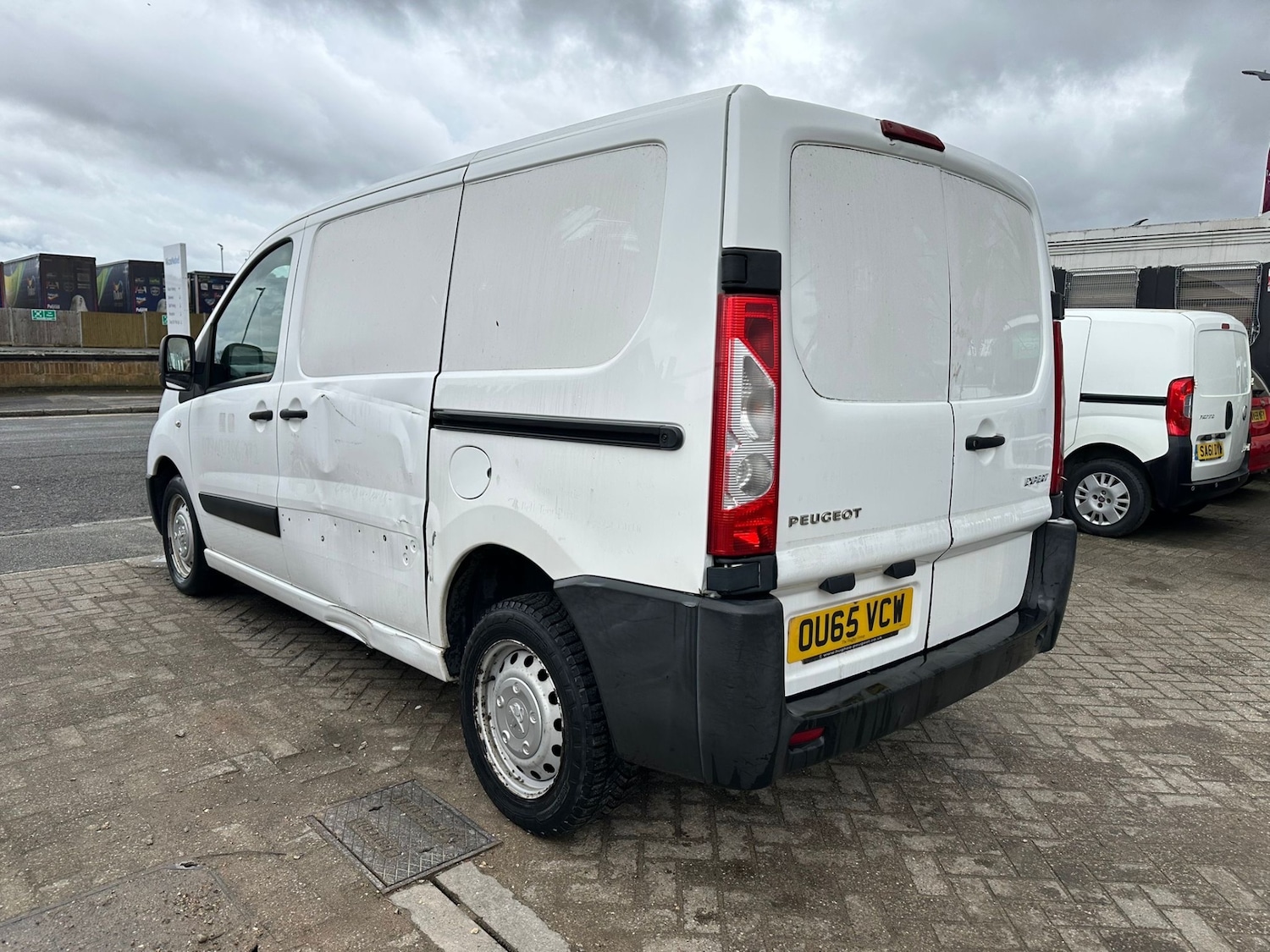 Used Peugeot Expert 2015 for sale - 77637071: Photo 3