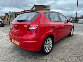 Used Hyundai i30 2010 for sale - 77679584: Photo