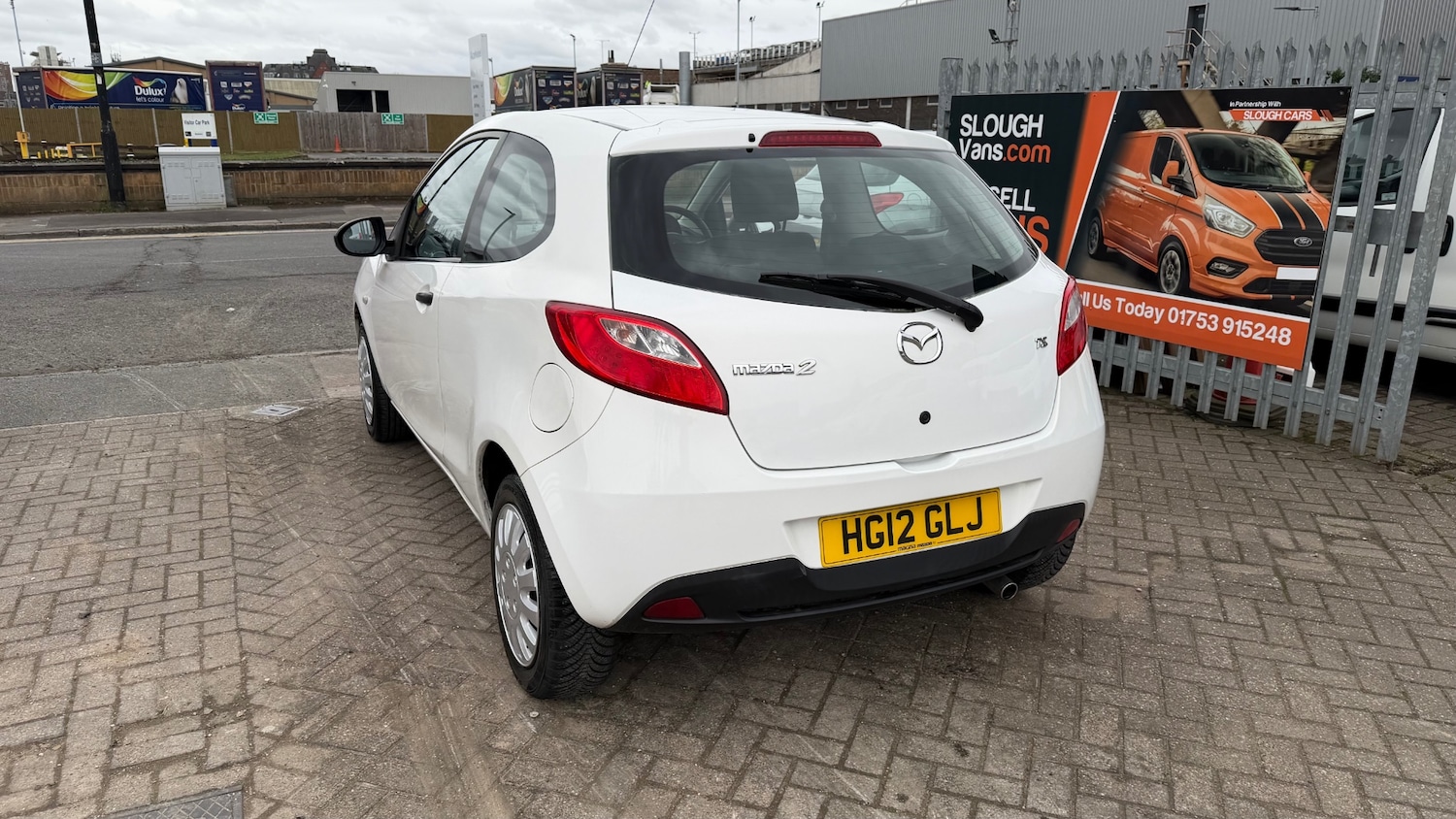 Used Mazda Mazda2 2012 for sale - 77640319: Photo 3