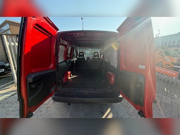 Used Vauxhall Combo 2010 for sale - 77950715: Photo