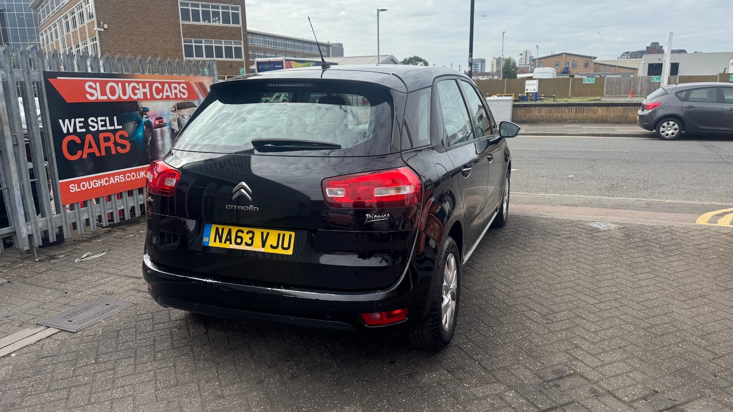 Vehicle 4