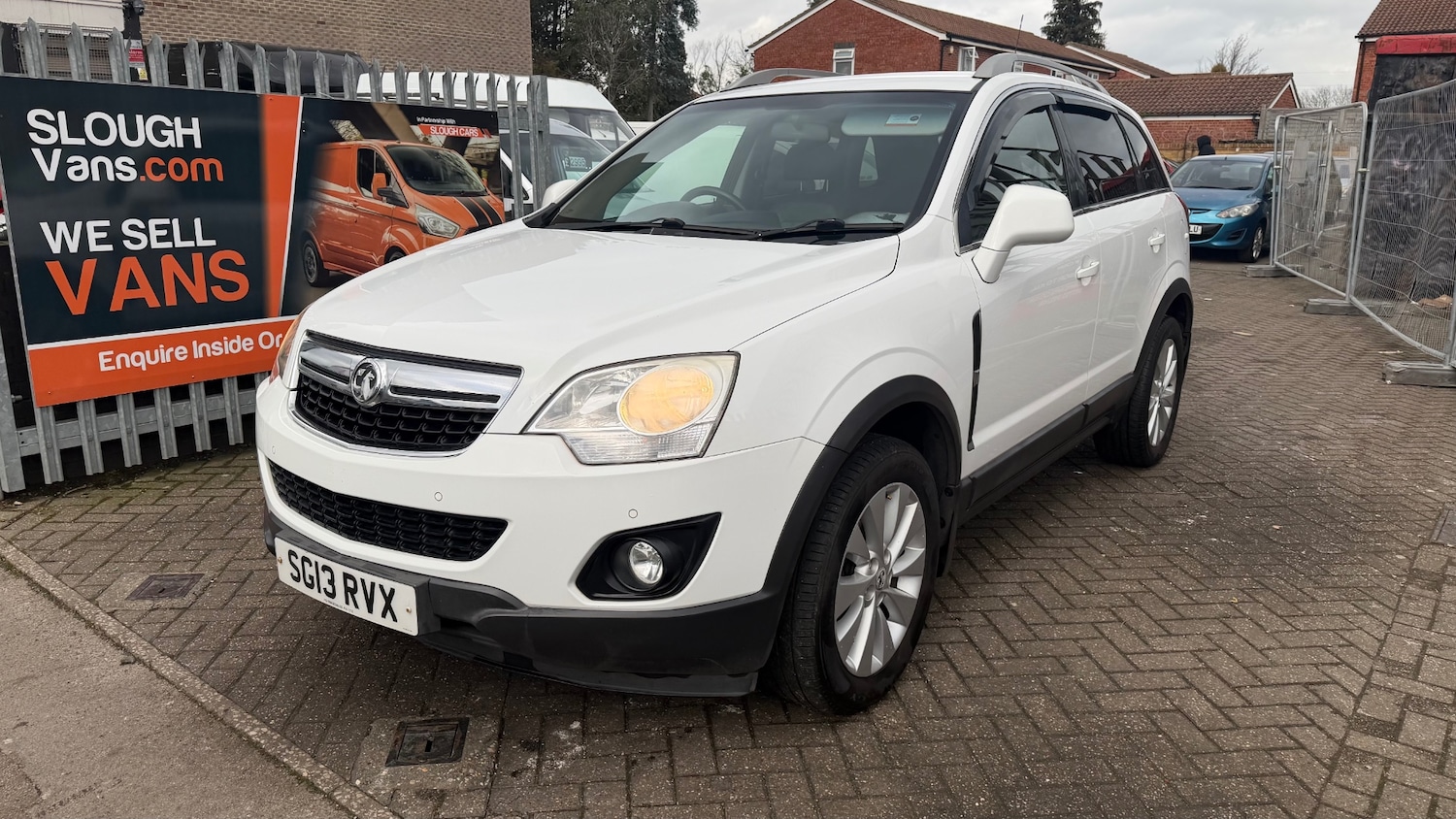 Used Vauxhall Antara 2013 for sale - 77365566: Photo 2