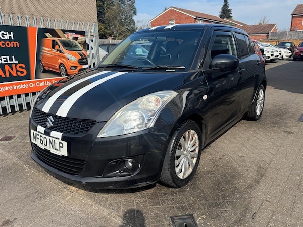 Used Suzuki Swift 2010 for sale - 74260377: Photo 2