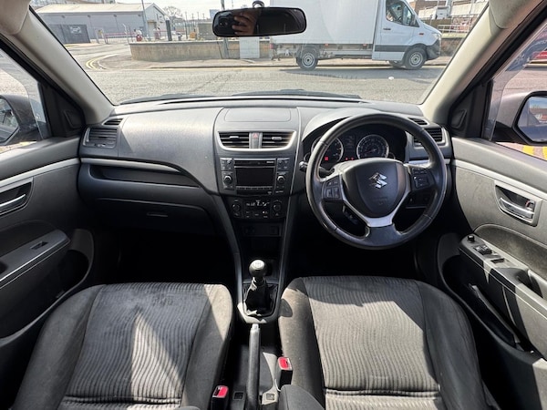 Used Suzuki Swift 2010 for sale - 74260377: Photo 7
