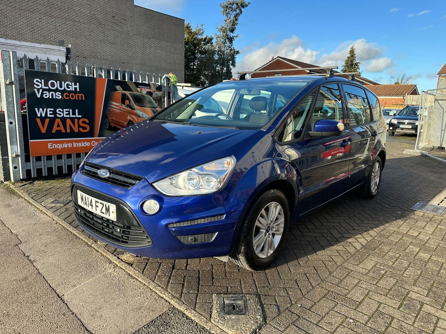 Used Ford S-Max 2014 for sale - 77223350: Photo 2