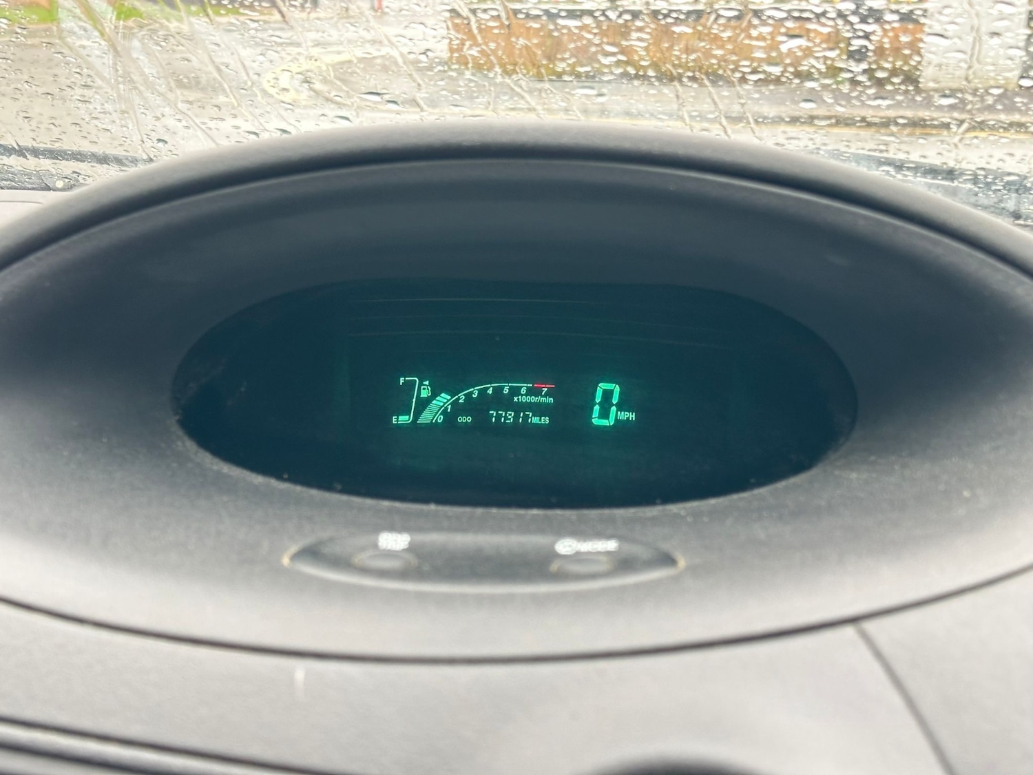 Used Toyota Yaris 2005 for sale - 77567372: Photo 6