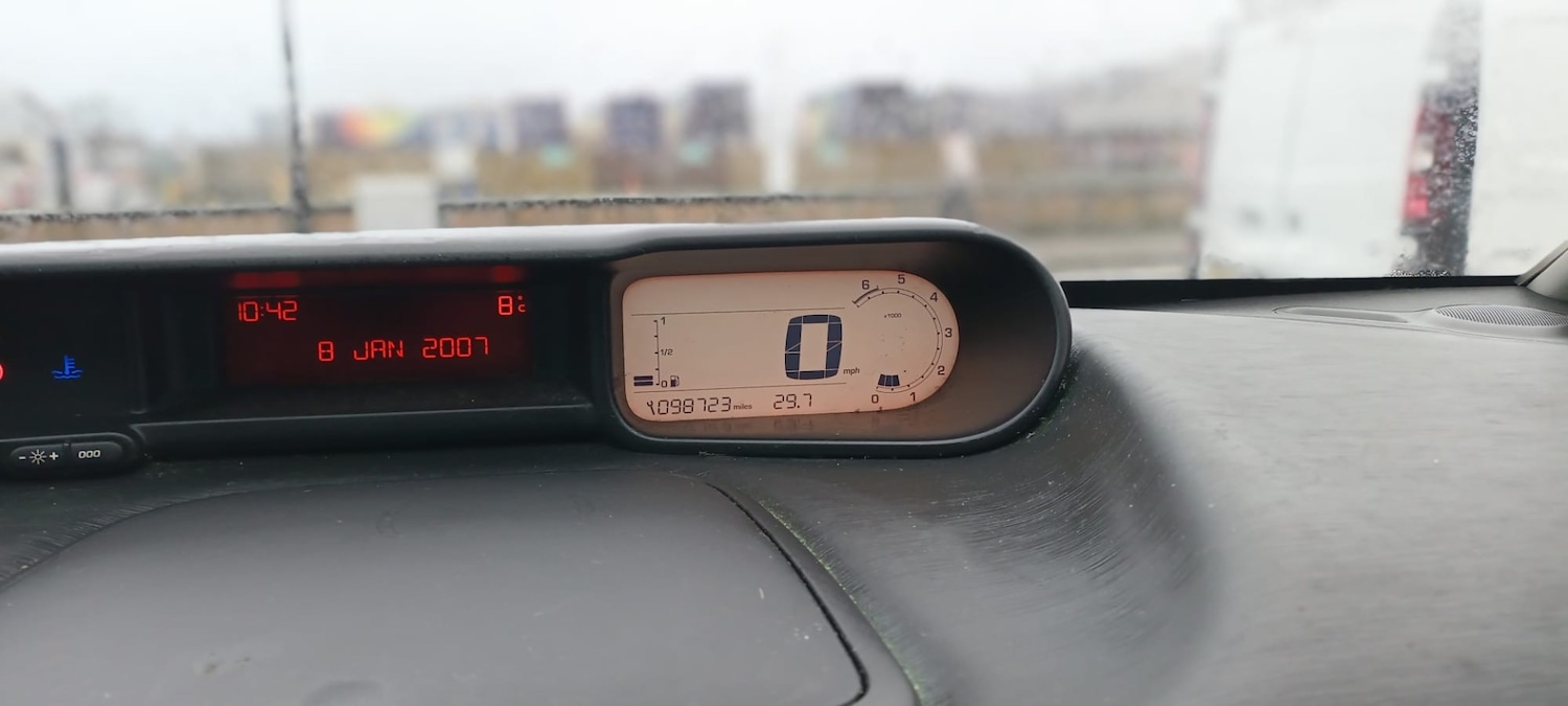 Used Citroen C3 Picasso 2010 for sale - 77475652: Photo 8