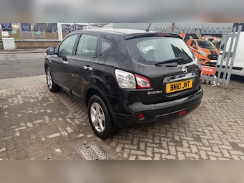 Used Nissan Qashqai 2010 for sale - 77798558: Photo