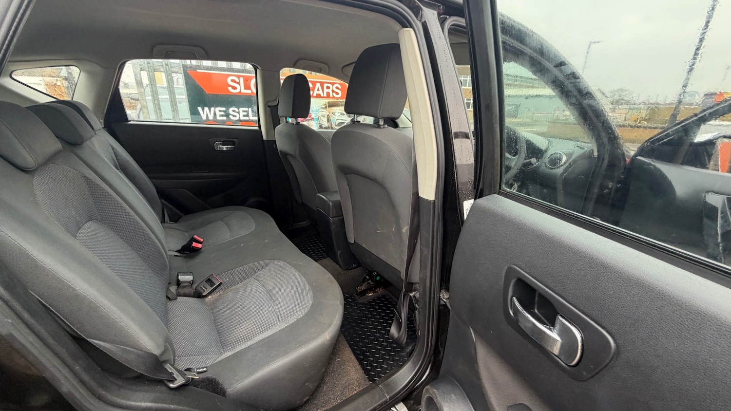 Used Nissan Qashqai 2010 for sale - 77798558: Photo 5