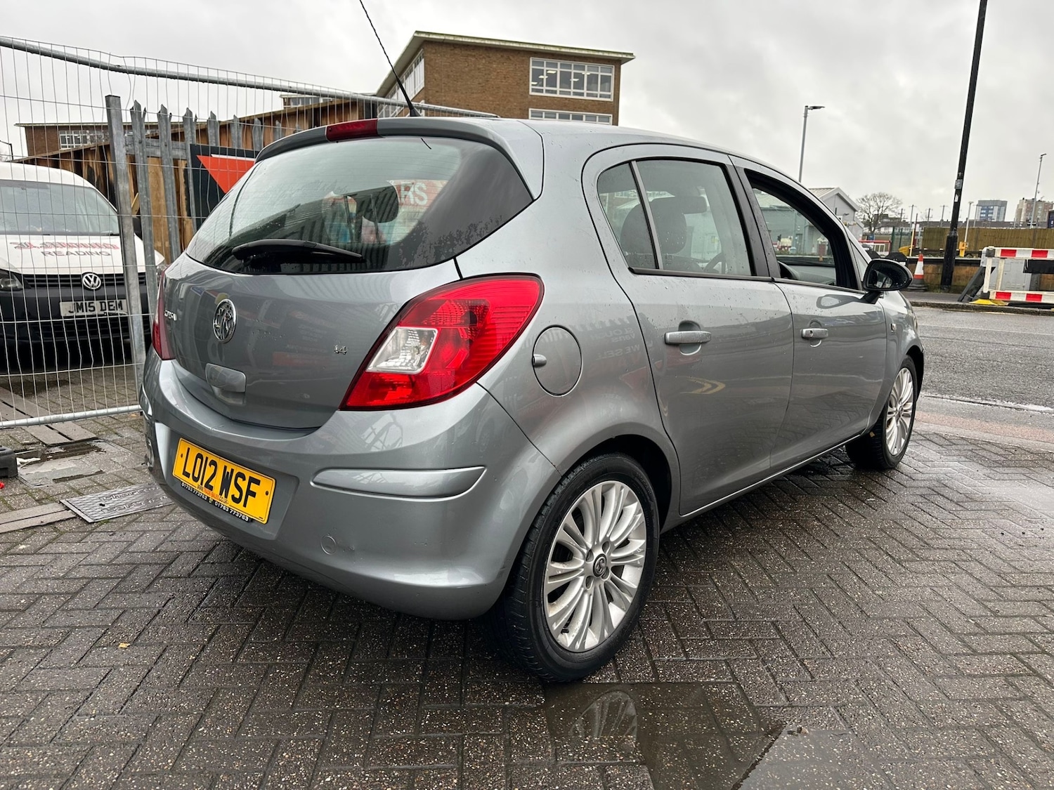 Used Vauxhall Corsa 2012 for sale - 77337887: Photo 4