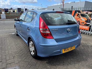 Used Hyundai i30 2011 for sale - 75482425: Photo