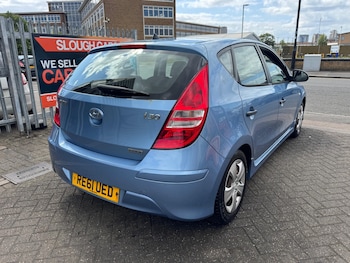 Used Hyundai i30 2011 for sale - 75482425: Photo