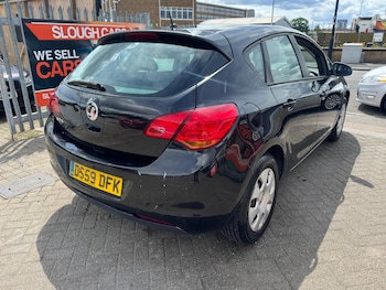 Used Vauxhall Astra 2010 for sale - 78615207: Photo