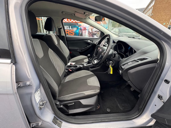 Used Ford Focus 2012 for sale - 76232863: Photo 6