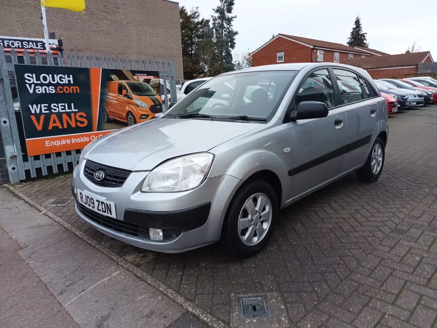 Used Kia Rio 2009 for sale - 76844827: Photo 2