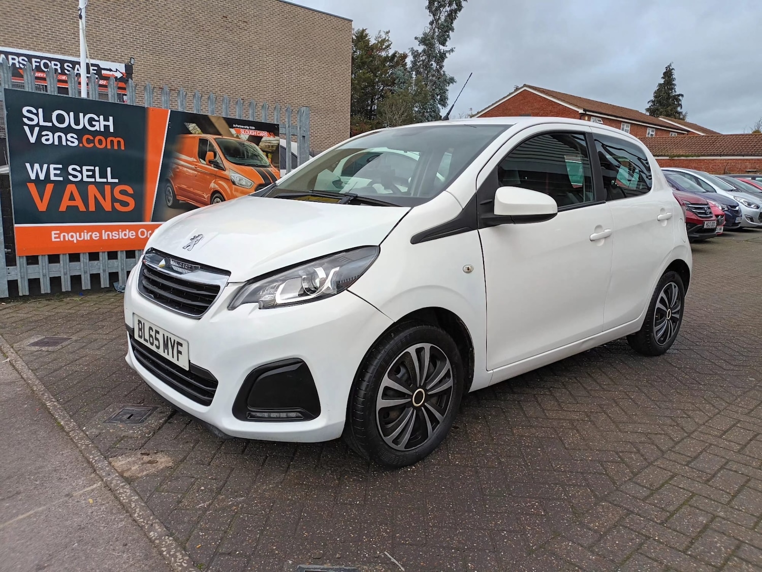 Used Peugeot 108 2015 for sale - 76738494: Photo 2