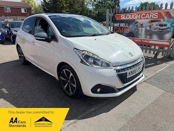 Used Peugeot 208 2016 for sale - 79043410: Photo