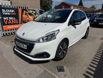 Used Peugeot 208 2016 for sale - 79043410: Photo