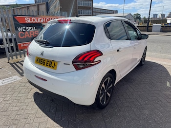 Used Peugeot 208 2016 for sale - 79043410: Photo