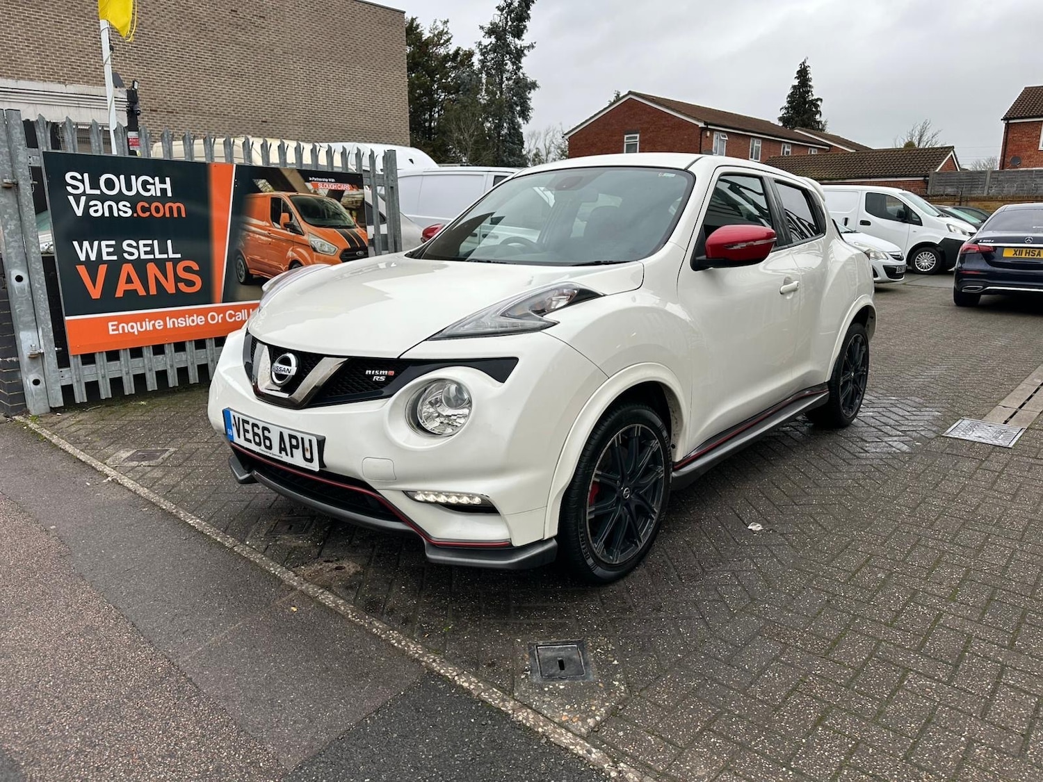 Used Nissan Juke 2016 for sale - 76918199: Photo 2