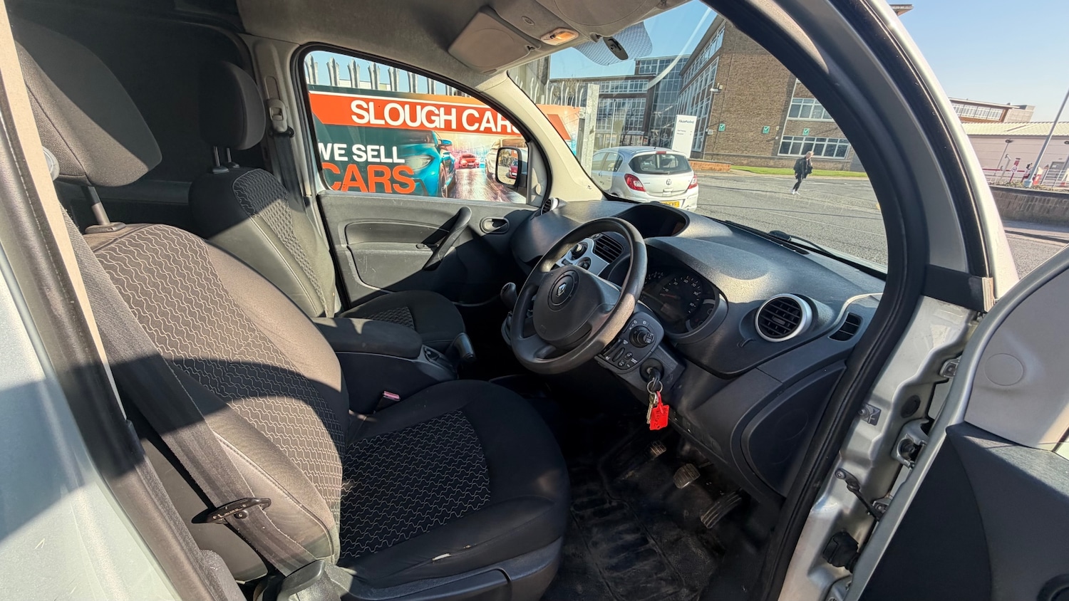 Used Renault Kangoo 2011 for sale - 77950544: Photo 6