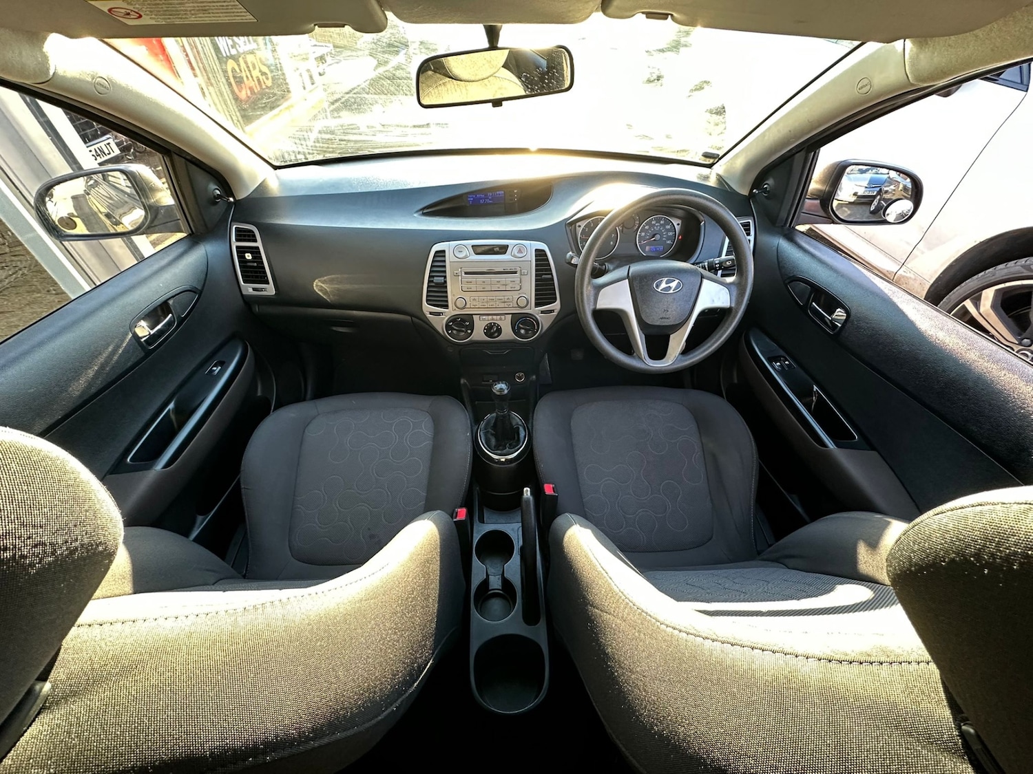 Used Hyundai i20 2012 for sale - 77094556: Photo 7