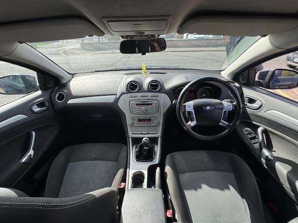 Used Ford Mondeo 2010 for sale - 76026283: Photo 7