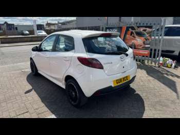 Used Mazda Mazda2 2011 for sale - 75131973: Photo