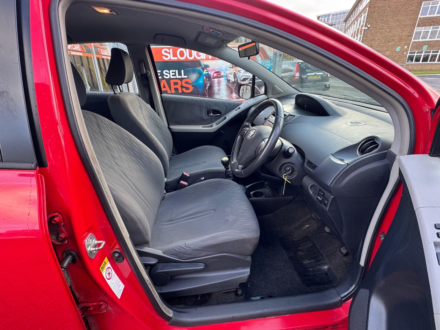 Used Toyota Yaris 2009 for sale - 76461521: Photo 6