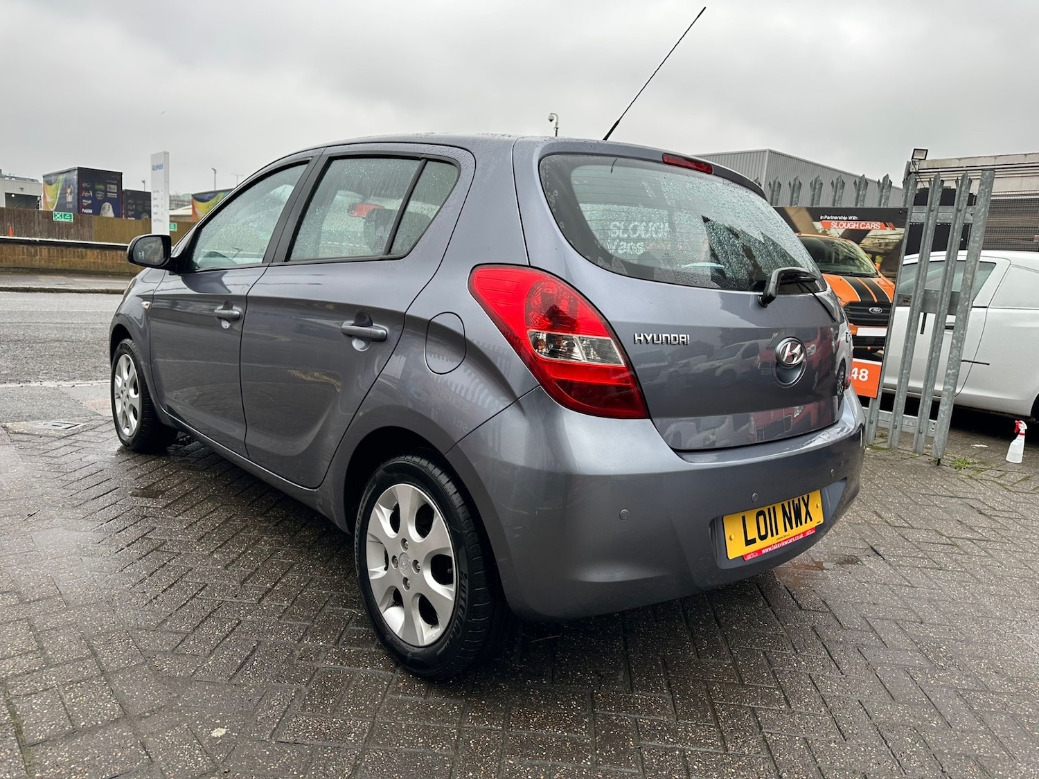 Used Hyundai i20 2011 for sale - 77417452: Photo 3