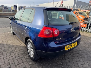 Used Volkswagen Golf 2008 for sale - 76412334: Photo