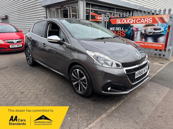 Used Peugeot 208 2018 for sale - 76297784: Photo 1