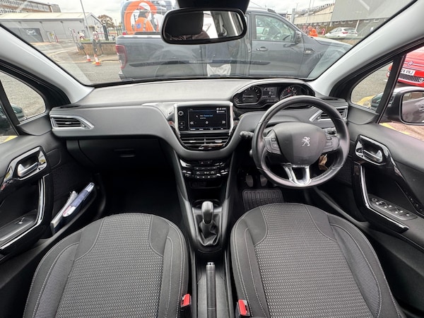 Used Peugeot 208 2018 for sale - 76297784: Photo 7
