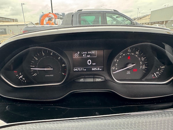 Used Peugeot 208 2018 for sale - 76297784: Photo 8