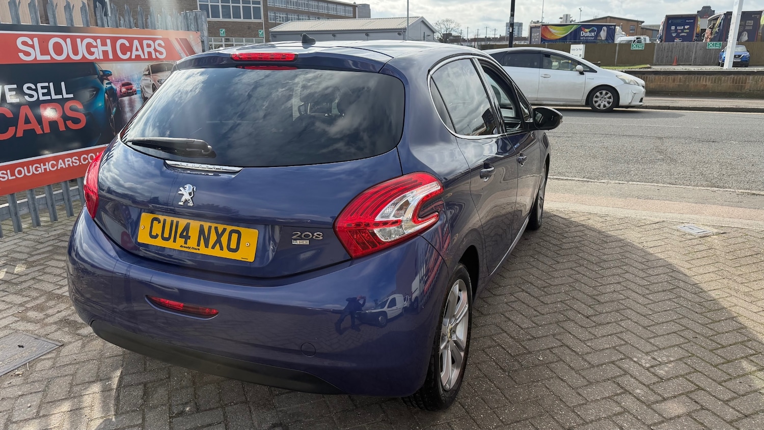 Used Peugeot 208 2014 for sale - 77812949: Photo 4