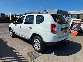 Used Dacia Duster 2015 for sale - 79380466: Photo
