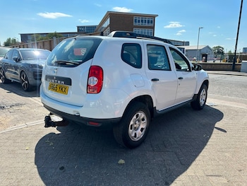 Used Dacia Duster 2015 for sale - 79380466: Photo